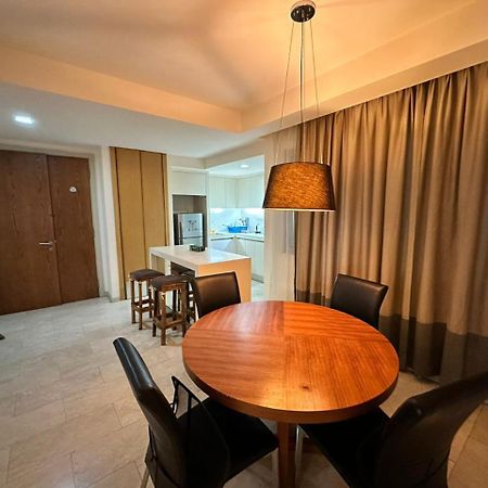 Myhabitat - Klcc 2 Bedroom Kuala Lumpur Bagian luar foto